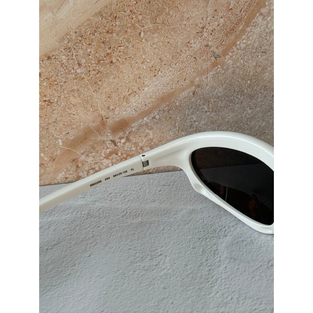 NEW Balenciaga BB0229S Bat Sunglasses in White $605 - Picture 7 of 7